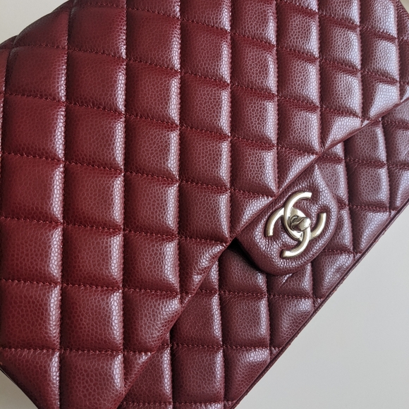 Chanel Maxi burgundy red caviar silver double flap - Picture 5 of 14